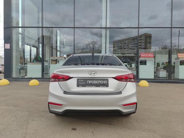 Hyundai Solaris II с пробегом 2019 года, цена 1 599 800 рублей, 39701 км, седан, Автокод Объявления
