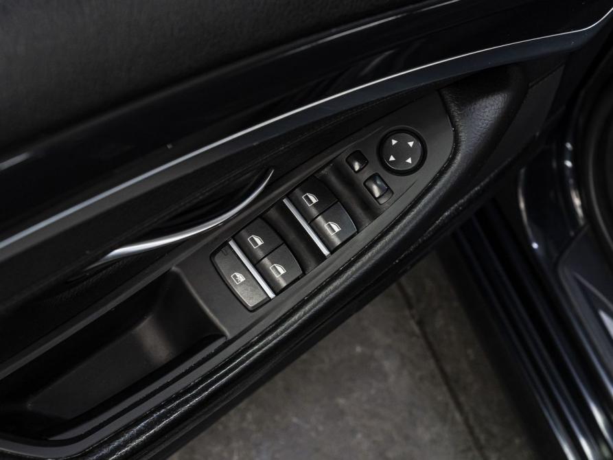 BMW 5 серии VI (F10/F11/F07) Рестайлинг Тюмень  - изображение 12