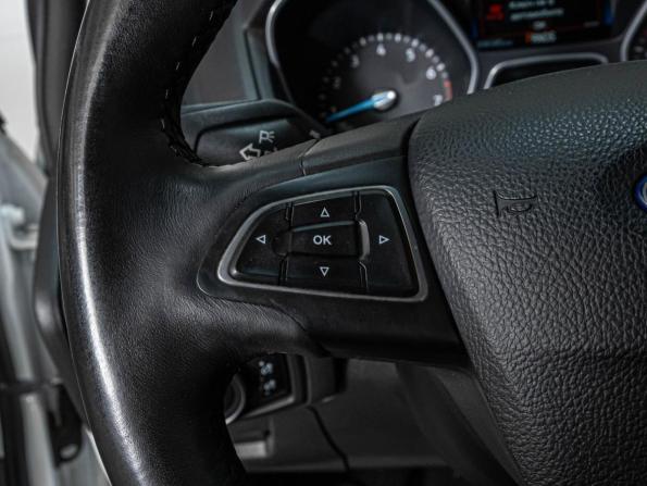 Ford Focus III Рестайлинг с пробегом 2016 года, цена 1 085 000 рублей, 206585 км, хэтчбек, Автокод Объявления