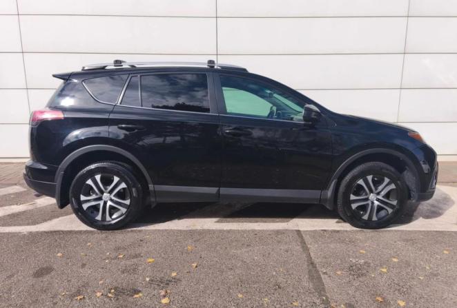 Toyota RAV4 IV (XA40) с пробегом 2015 года, цена 2 570 000 рублей, 106300 км, внедорожник, Автокод Объявления