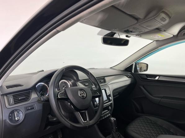 Skoda Rapid I Рестайлинг с пробегом 2019 года, цена 1 289 000 рублей, 147000 км, лифтбек, Автокод Объявления