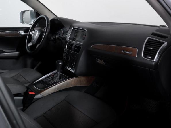 Audi Q5 I (8R) с пробегом 2011 года, цена 1 000 000 рублей, 323438 км, внедорожник, Автокод Объявления