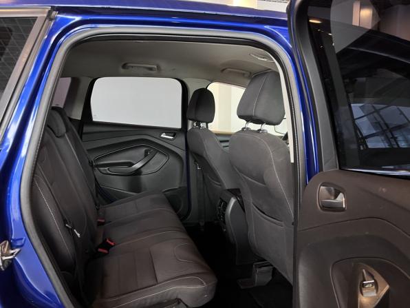 Ford Kuga II с пробегом 2014 года, цена 1 350 000 рублей, 196469 км, внедорожник, Автокод Объявления