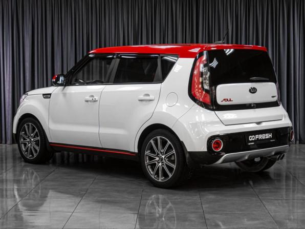 Kia Soul II Рестайлинг с пробегом 2016 года, цена 1 719 000 рублей, 54729 км, хэтчбек, Автокод Объявления