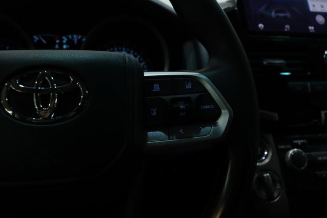 Toyota Land Cruiser 200 Series с пробегом 2010 года, цена 3 395 000 рублей, 233114 км, внедорожник, Автокод Объявления