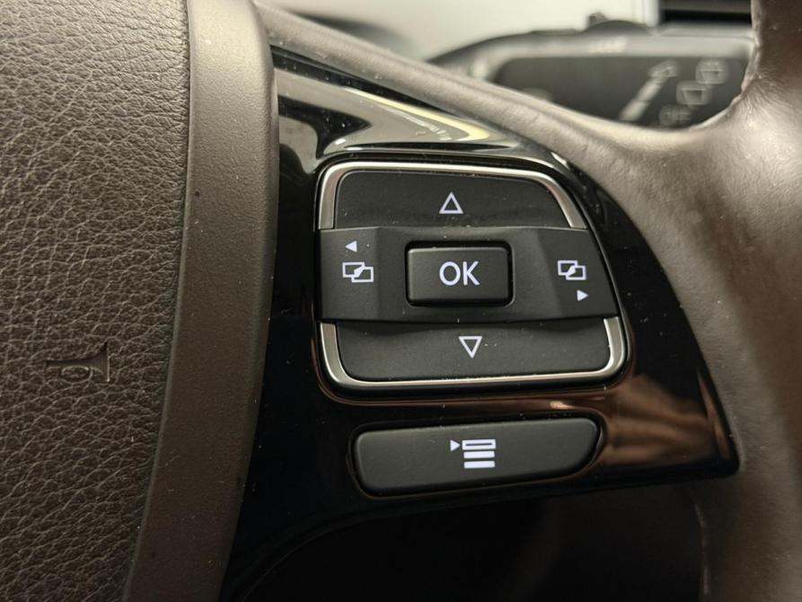 Volkswagen Touareg II Рестайлинг Санкт-Петербург  - изображение 23