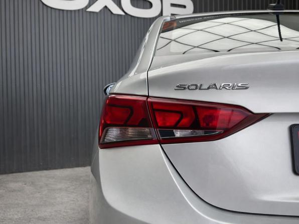 Hyundai Solaris II с пробегом 2018 года, цена 1 357 000 рублей, 86226 км, седан, Автокод Объявления
