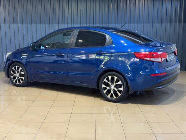 Kia Rio III Рестайлинг с пробегом 2016 года, цена 1 299 900 рублей, 84500 км, седан, Автокод Объявления