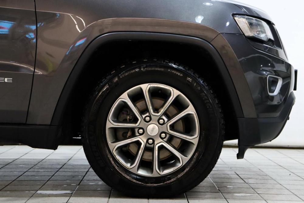 Jeep Grand Cherokee IV (WK2) Рестайлинг Сургут  - изображение 9