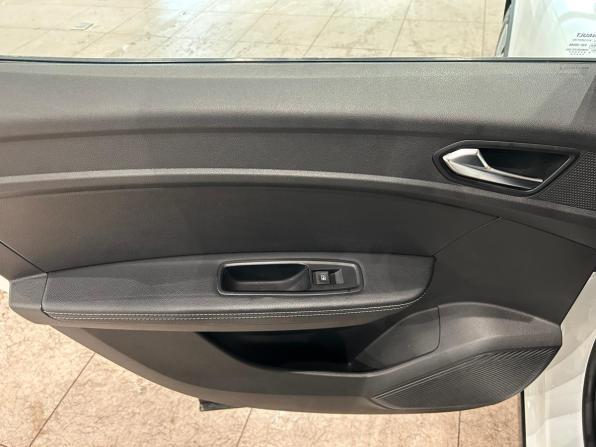 Renault Arkana I с пробегом 2019 года, цена 1 399 000 рублей, 122131 км, внедорожник, Автокод Объявления