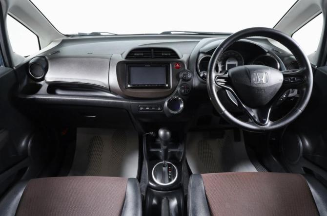 Honda Fit Shuttle I с пробегом 2011 года, цена 1 099 000 рублей, 193000 км, универсал, Автокод Объявления