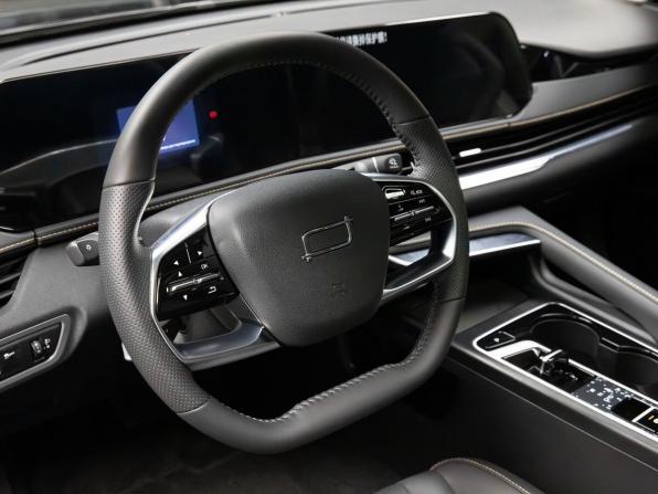 Новый Bestune B70 I Рестайлинг 2024 года, цена 2 903 000 рублей, лифтбек, Автокод Объявления