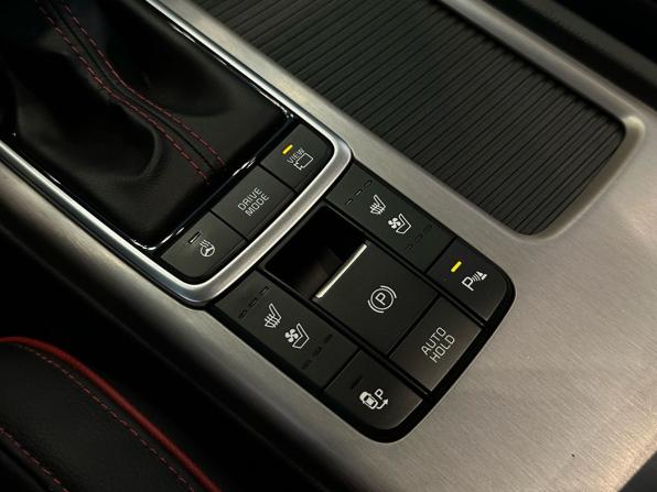 Kia Optima IV Рестайлинг с пробегом 2019 года, цена 2 349 000 рублей, 76012 км, седан, Автокод Объявления