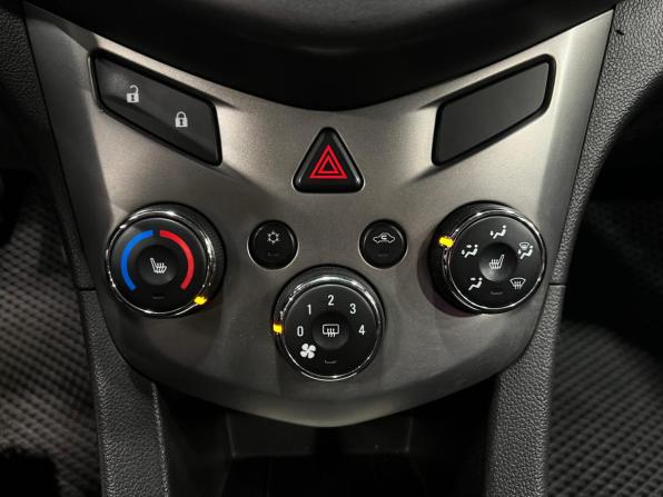 Chevrolet Aveo II с пробегом 2012 года, цена 589 000 рублей, 222500 км, седан, Автокод Объявления
