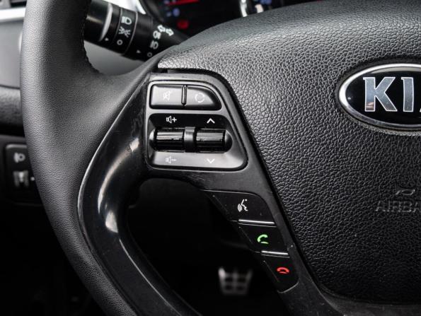 Kia Ceed II с пробегом 2013 года, цена 965 000 рублей, 251916 км, хэтчбек, Автокод Объявления