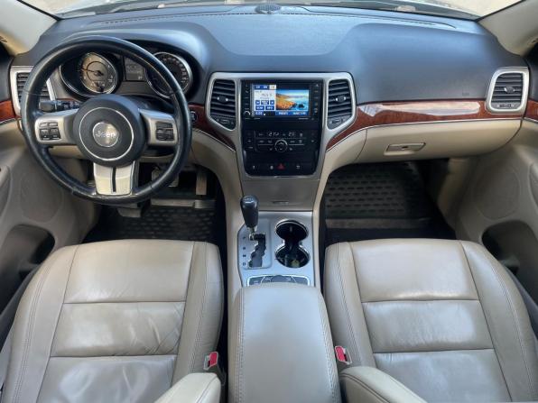 Jeep Grand Cherokee IV (WK2) с пробегом 2012 года, цена 1 640 000 рублей, 201000 км, внедорожник, Автокод Объявления