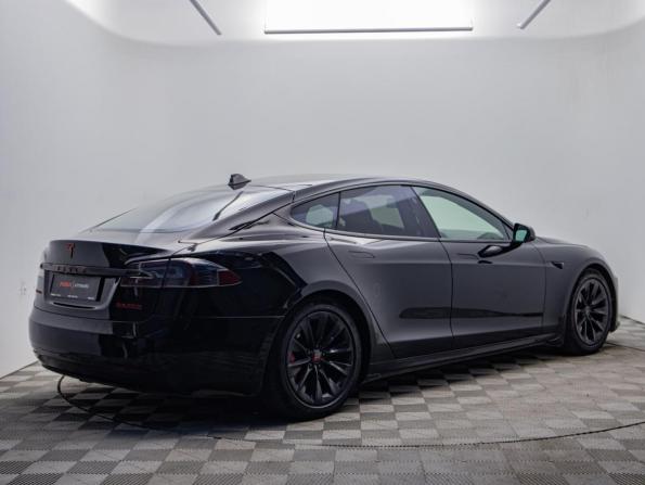 Tesla Model S I Рестайлинг с пробегом 2018 года, цена 2 389 000 рублей, 137629 км, лифтбек, Автокод Объявления