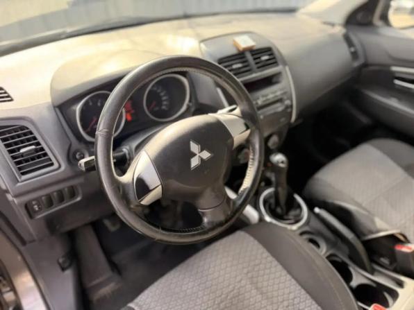Mitsubishi ASX I с пробегом 2011 года, цена 785 000 рублей, 326412 км, внедорожник, Автокод Объявления