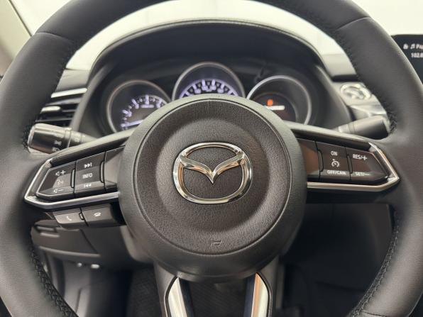Mazda 6 III (GJ) Рестайлинг с пробегом 2017 года, цена 1 570 000 рублей, 192781 км, седан, Автокод Объявления
