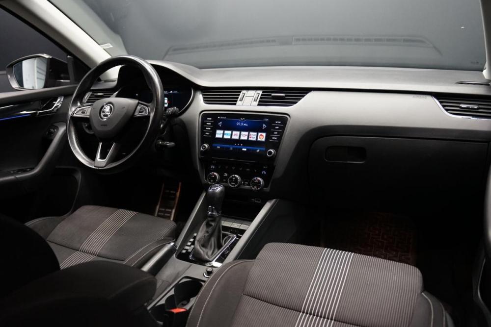 Skoda Octavia III (A7) Рестайлинг Крым  - изображение 26