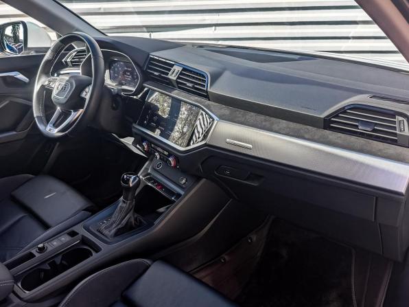 Audi Q3 Sportback II (F3) с пробегом 2021 года, цена 3 360 000 рублей, 47865 км, внедорожник, Автокод Объявления