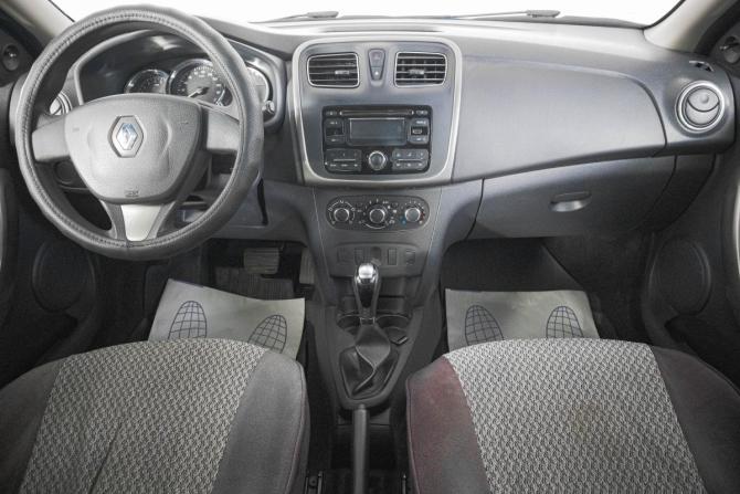 Renault Logan II с пробегом 2015 года, цена 669 000 рублей, 207000 км, седан, Автокод Объявления