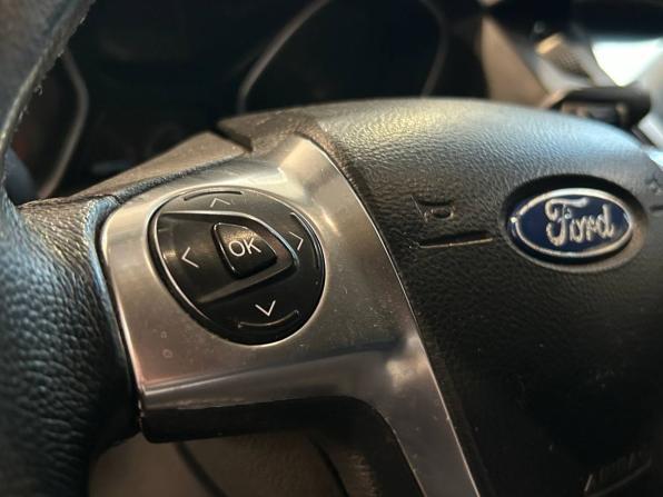 Ford Focus III с пробегом 2011 года, цена 659 000 рублей, 174000 км, седан, Автокод Объявления