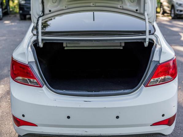 Hyundai Solaris I Рестайлинг с пробегом 2015 года, цена 825 000 рублей, 127586 км, седан, Автокод Объявления