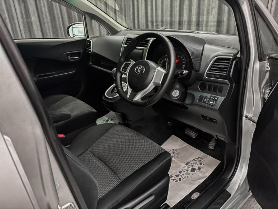 Toyota Ractis II Красноярск  - изображение 8