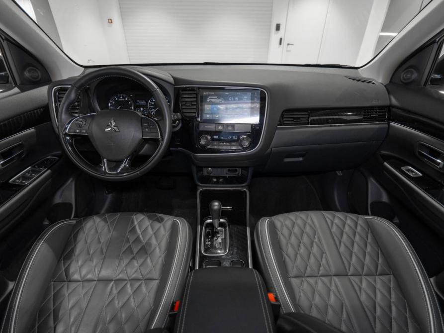 Mitsubishi Outlander III Рестайлинг 3 Москва  - изображение 8