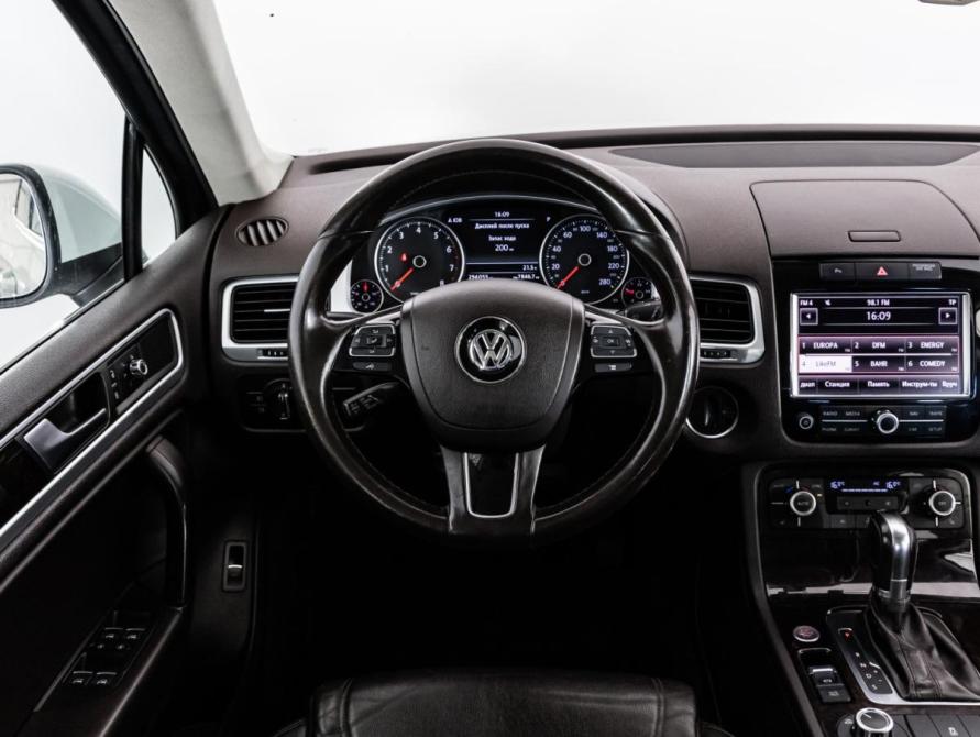 Volkswagen Touareg II Санкт-Петербург  - изображение 14