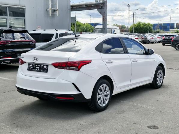 Hyundai Solaris II Рестайлинг с пробегом 2021 года, цена 1 899 000 рублей, 53813 км, седан, Автокод Объявления