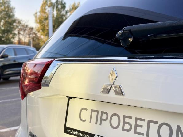 Mitsubishi Outlander III Рестайлинг 2 с пробегом 2015 года, цена 1 765 000 рублей, 125879 км, внедорожник, Автокод Объявления