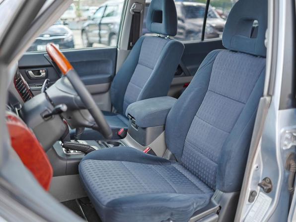 Mitsubishi Pajero III Рестайлинг с пробегом 2004 года, цена 1 099 000 рублей, 275800 км, внедорожник, Автокод Объявления