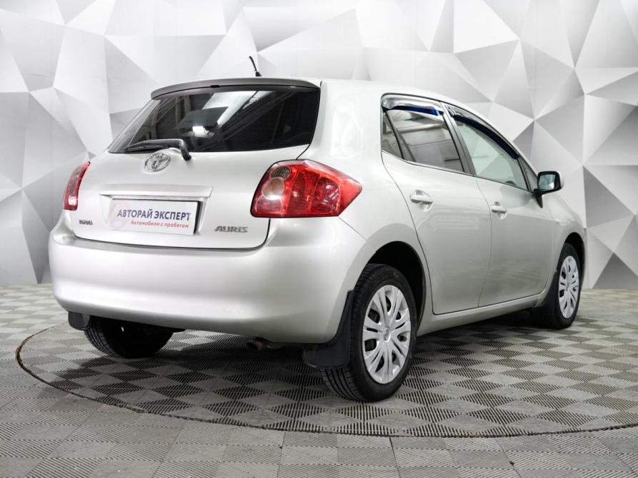Toyota Auris I Ульяновск  - изображение 5