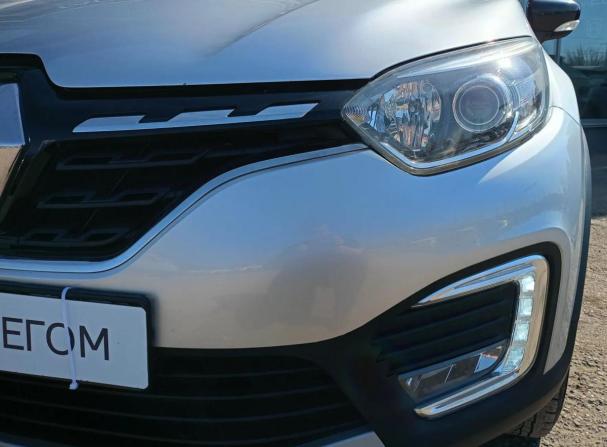 Renault Kaptur I Рестайлинг с пробегом 2021 года, цена 1 277 500 рублей, 126498 км, внедорожник, Автокод Объявления
