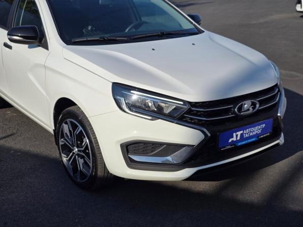 Lada (ВАЗ) Vesta I Рестайлинг (NG) с пробегом 2023 года, цена 1 399 000 рублей, 33866 км, седан, Автокод Объявления