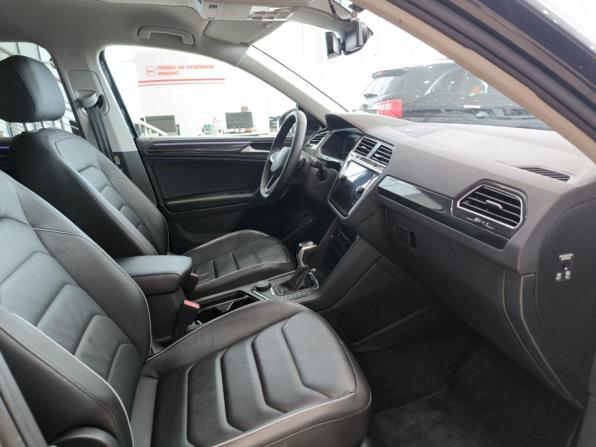 Volkswagen Tiguan II Рестайлинг с пробегом 2021 года, цена 3 700 000 рублей, 69650 км, внедорожник, Автокод Объявления