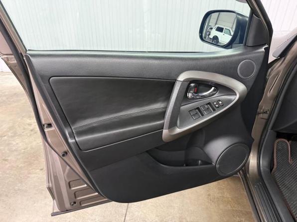 Toyota RAV4 III (XA30) Рестайлинг с пробегом 2011 года, цена 1 377 000 рублей, 163207 км, внедорожник, Автокод Объявления