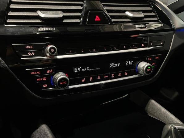 BMW 5 серии VII (G30/G31/G38) с пробегом 2017 года, цена 2 850 000 рублей, 48130 км, седан, Автокод Объявления
