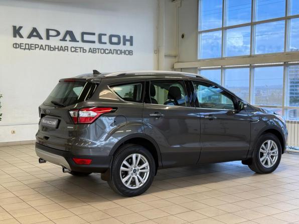 Ford Kuga II Рестайлинг с пробегом 2017 года, цена 1 560 000 рублей, 134000 км, внедорожник, Автокод Объявления