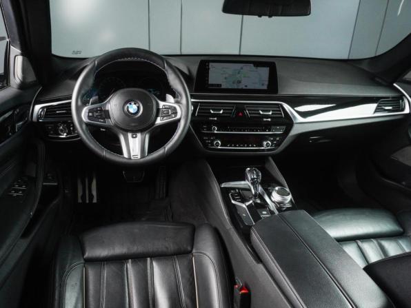 BMW 5 серии VII (G30/G31/G38) с пробегом 2018 года, цена 3 659 000 рублей, 220727 км, седан, Автокод Объявления