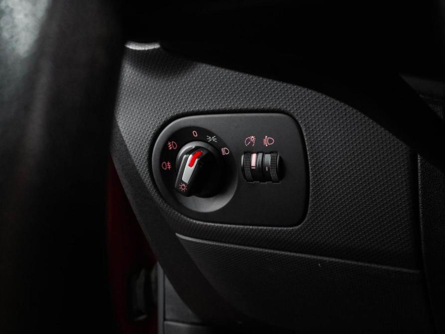 SEAT Leon II Рестайлинг Воронеж  - изображение 12