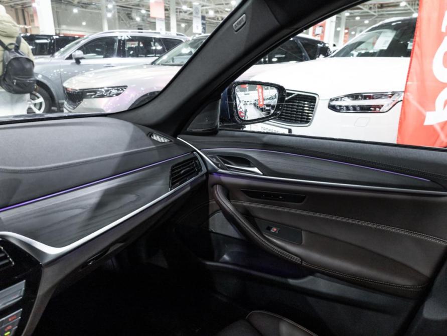 BMW 5 серии VII (G30/G31/G38) Рестайлинг Санкт-Петербург  - изображение 23