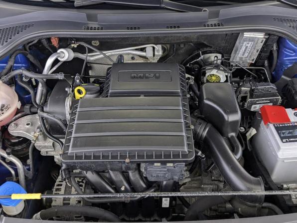 Volkswagen Polo VI с пробегом 2021 года, цена 1 580 000 рублей, 42329 км, лифтбек, Автокод Объявления