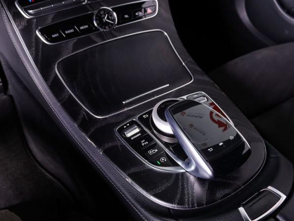Mercedes-Benz E-Класс V (W213 S213 C238) с пробегом 2020 года, цена 3 700 000 рублей, 61016 км, седан, Автокод Объявления