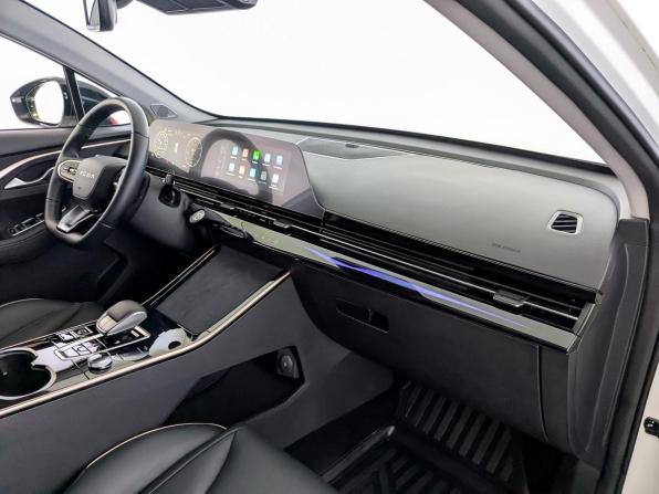 Omoda C5 I с пробегом 2023 года, цена 1 770 000 рублей, 53015 км, внедорожник, Автокод Объявления
