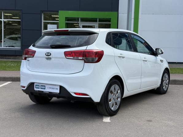 Kia Rio III Рестайлинг с пробегом 2016 года, цена 720 000 рублей, 212492 км, хэтчбек, Автокод Объявления