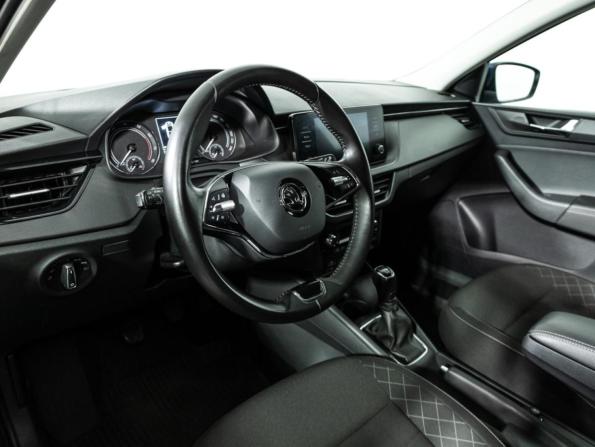 Skoda Rapid II с пробегом 2020 года, цена 1 555 000 рублей, 78699 км, лифтбек, Автокод Объявления