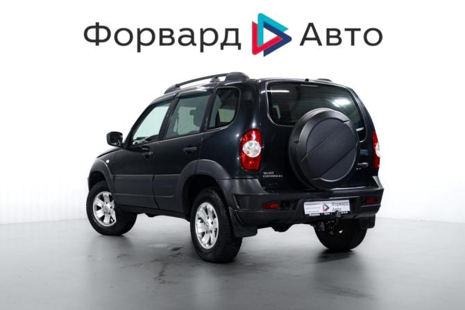 Chevrolet Niva I Рестайлинг с пробегом 2018 года, цена 799 000 рублей, 110893 км, внедорожник, Автокод Объявления